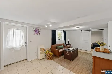 70 Overlook Avenue Ridgefield Park NJ 07660
