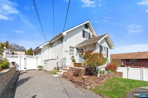 70 Overlook Avenue Ridgefield Park NJ 07660
