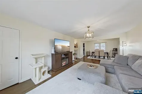 151 E Palisade Englewood NJ 07631