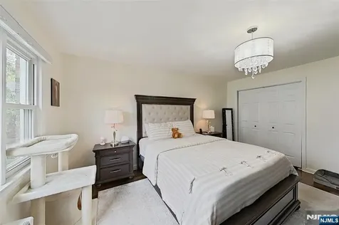 151 E Palisade Englewood NJ 07631