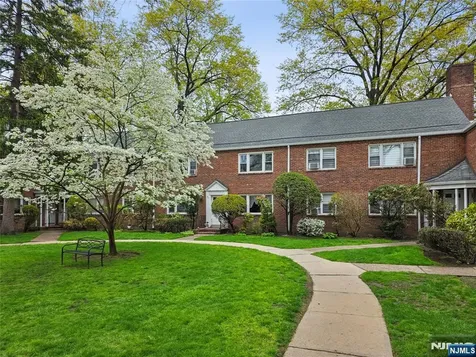 151 E Palisade Englewood NJ 07631