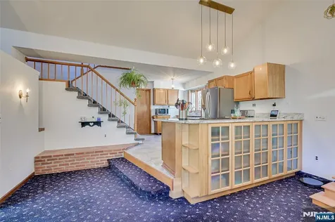 16 Sky Top Road Lebanon Twp NJ 07865