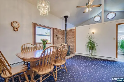16 Sky Top Road Lebanon Twp NJ 07865