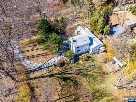 16 Sky Top Road Lebanon Twp NJ 07865
