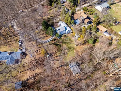 16 Sky Top Road Lebanon Twp NJ 07865