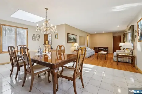 114 Crescent Avenue Waldwick NJ 07463