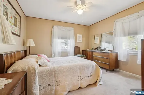 114 Crescent Avenue Waldwick NJ 07463