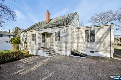 114 Crescent Avenue Waldwick NJ 07463