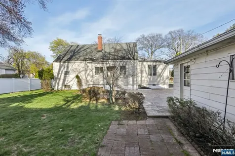 114 Crescent Avenue Waldwick NJ 07463