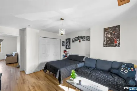 360 Gorge Road Cliffside Park NJ 07010