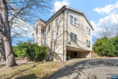 360 Gorge Road Cliffside Park NJ 07010