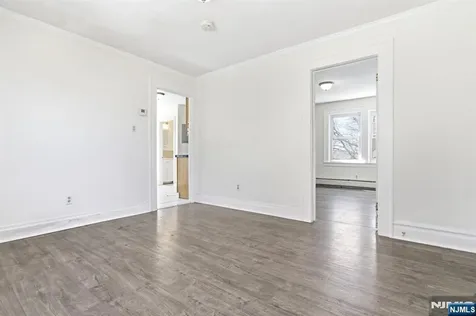 222-224 Osborne Terrace Newark NJ 07112