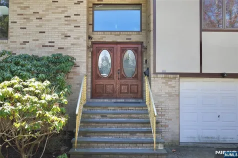 442 Marlboro Road Englewood NJ 07631