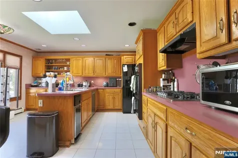 442 Marlboro Road Englewood NJ 07631