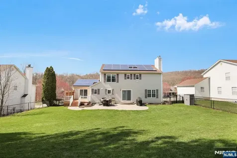 47 Sherbrook Drive Rockaway Township NJ 07866