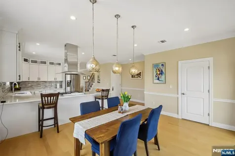 1547 13th Street Fort Lee NJ 07024