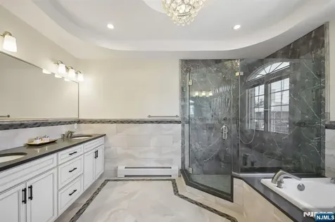 1547 13th Street Fort Lee NJ 07024