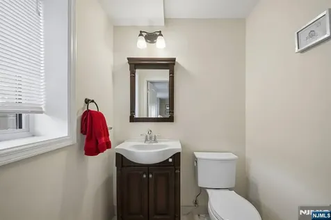 1547 13th Street Fort Lee NJ 07024
