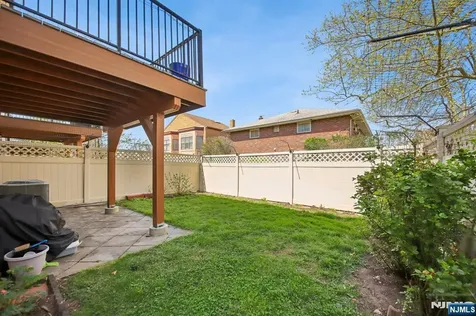 1547 13th Street Fort Lee NJ 07024