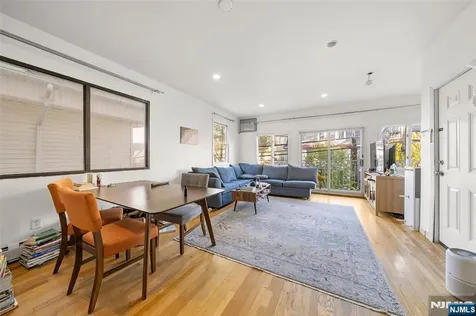 37 47th Street Weehawken NJ 07086