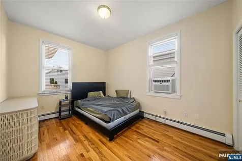 37 47th Street Weehawken NJ 07086