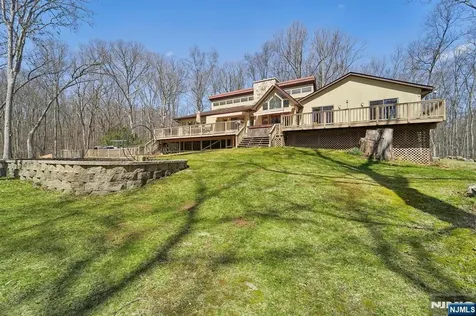 30 Ironia Mendham Road Chester Township NJ 07930