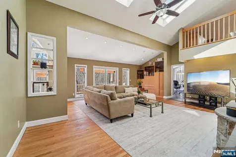30 Ironia Mendham Road Chester Township NJ 07930