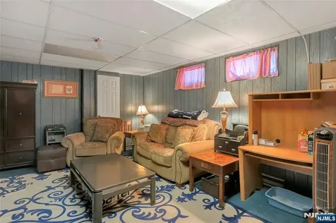236 Oak Avenue River Vale NJ 07675