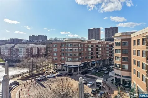 22 Ave At Port Imperial West New York NJ 07093