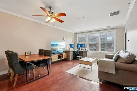 22 Ave At Port Imperial West New York NJ 07093