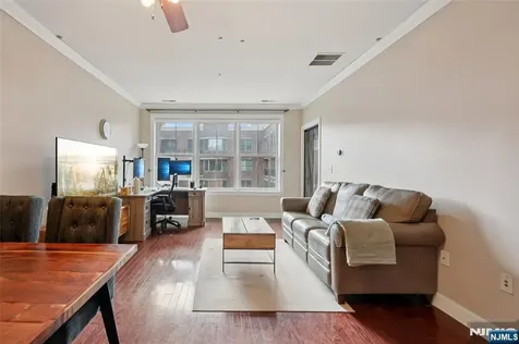 22 Ave At Port Imperial West New York NJ 07093