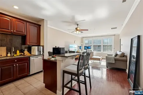 22 Ave At Port Imperial West New York NJ 07093