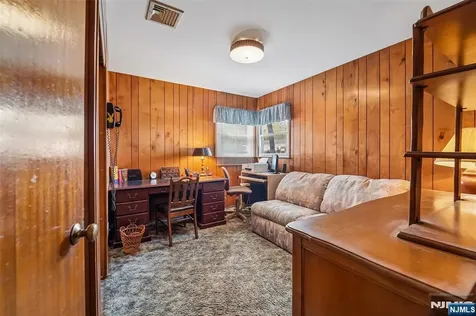 193 Homestead Road Paramus NJ 07652