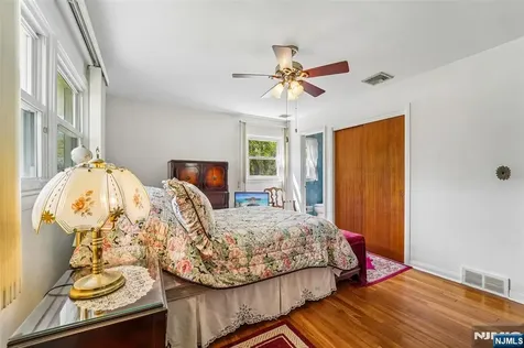 193 Homestead Road Paramus NJ 07652