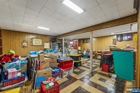 193 Homestead Road Paramus NJ 07652