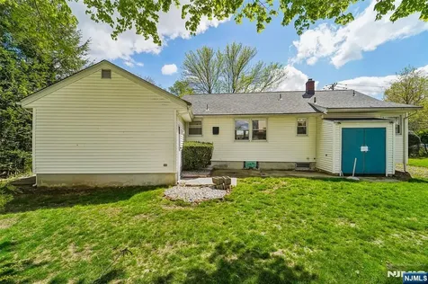 193 Homestead Road Paramus NJ 07652