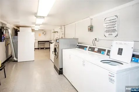 1130 Valley Road Wayne NJ 07470