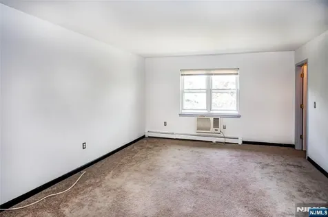 1130 Valley Road Wayne NJ 07470