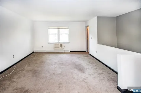 1130 Valley Road Wayne NJ 07470