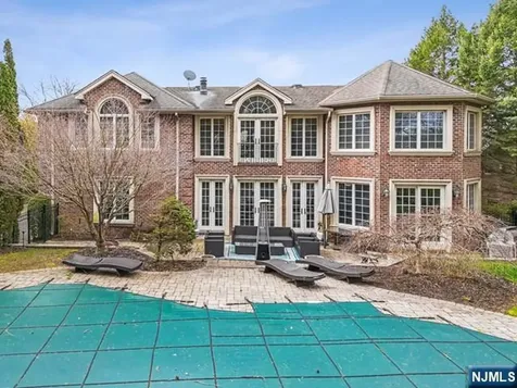 8 Willow Drive Englewood Cliffs NJ 07632