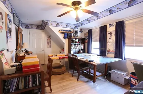 435 Carlton Road Wyckoff NJ 07481