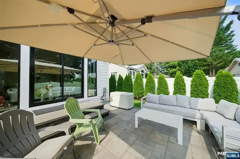 90 Columbus Drive Tenafly NJ 07670