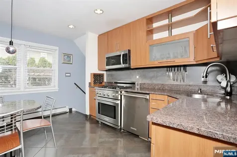 41-01 Geiger Place Fair Lawn NJ 07410