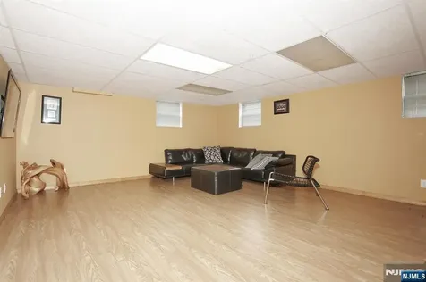 41-01 Geiger Place Fair Lawn NJ 07410
