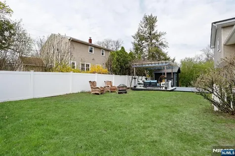 41-01 Geiger Place Fair Lawn NJ 07410