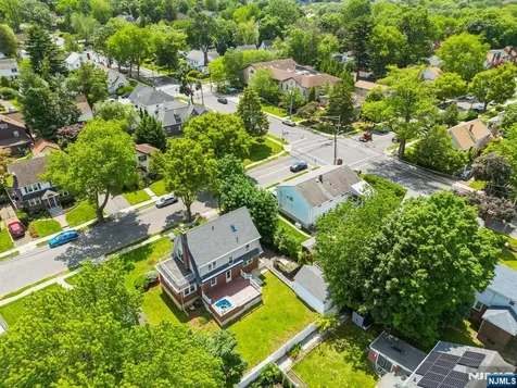 217 Grayson Place Teaneck NJ 07666