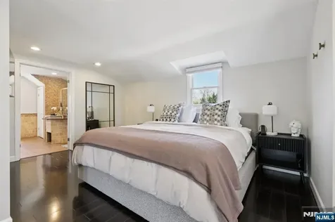 303 Walnut Street Twp Of Washington NJ 07676
