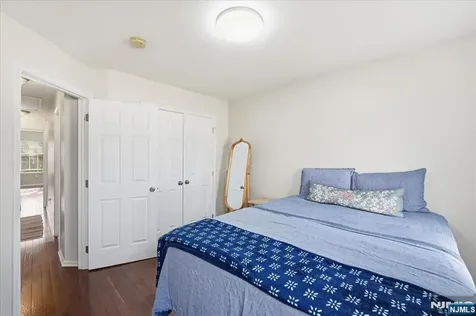 41 Creekside Court Secaucus NJ 07094