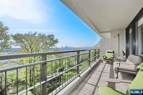 1 Horizon Road Fort Lee NJ 07024