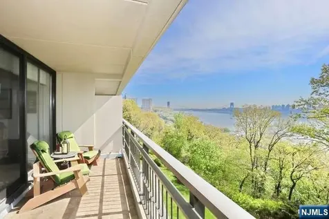 1 Horizon Road Fort Lee NJ 07024